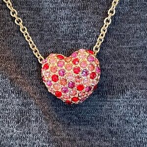 GV9 Heart Pendant Necklace with Red and Pink Rhinestones Gold tone